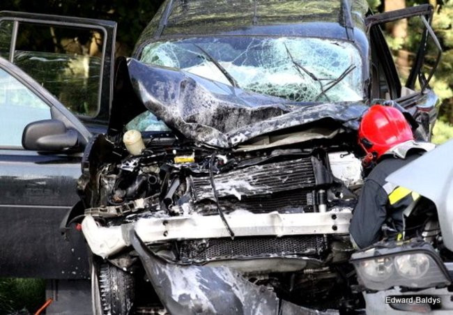 Tragiczny wypadek pod Lesznem! (zdjęcia i dźwięk)