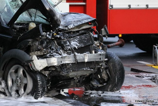 Tragiczny wypadek pod Lesznem! (zdjęcia i dźwięk)