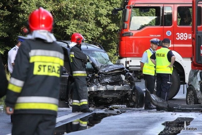 Tragiczny wypadek pod Lesznem! (zdjęcia i dźwięk)