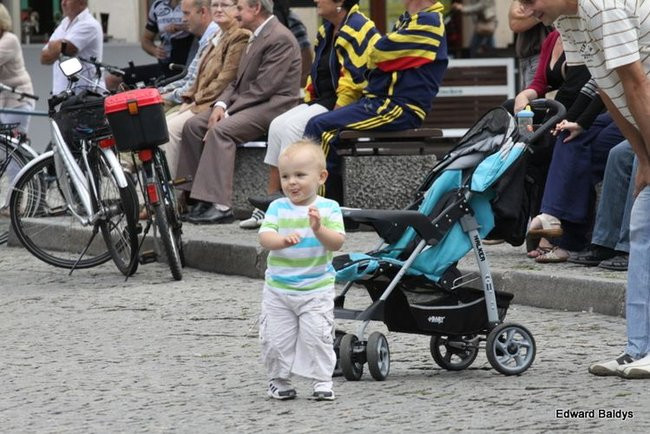 Niedziela na rynku w Lesznie (zdjęcia)