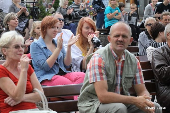 Niedziela na rynku w Lesznie (zdjęcia)