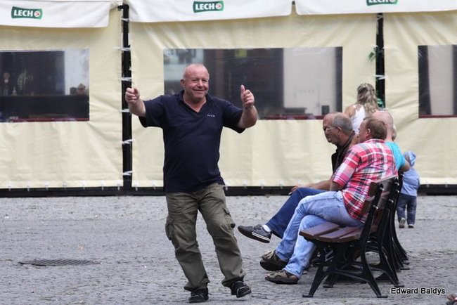 Niedziela na rynku w Lesznie (zdjęcia)