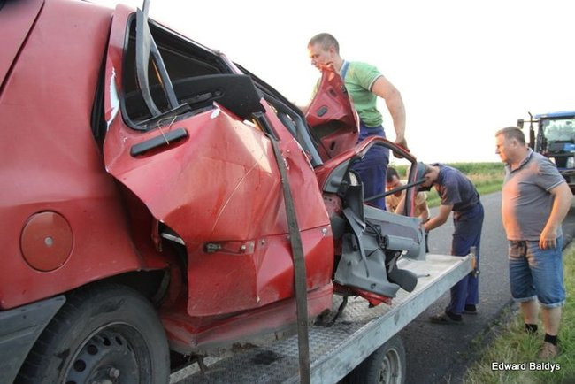 Zderzenie koło Wilkowic (zdjęcia)