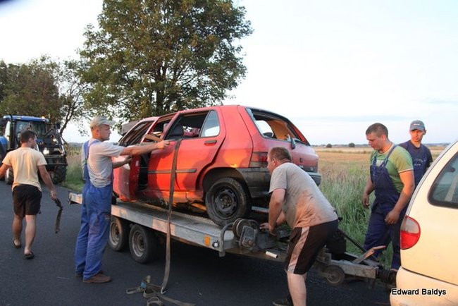 Zderzenie koło Wilkowic (zdjęcia)