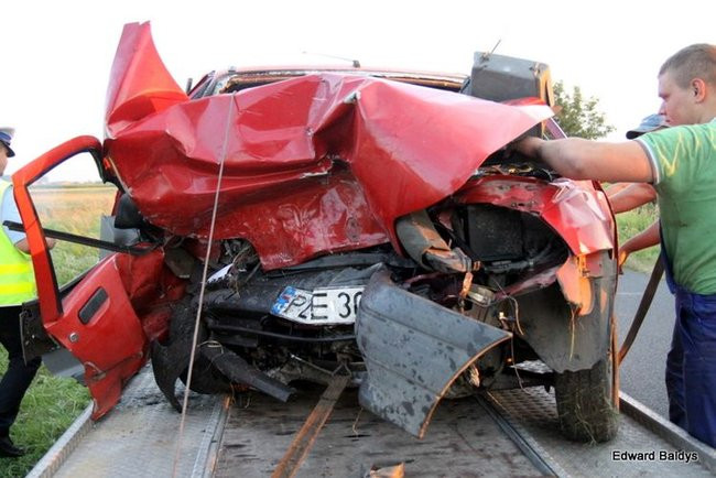 Zderzenie koło Wilkowic (zdjęcia)