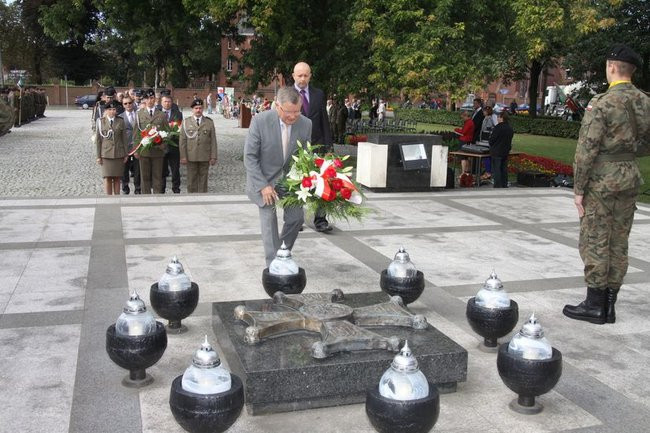 Święto Wojska Polskiego w Lesznie (zdjęcia)