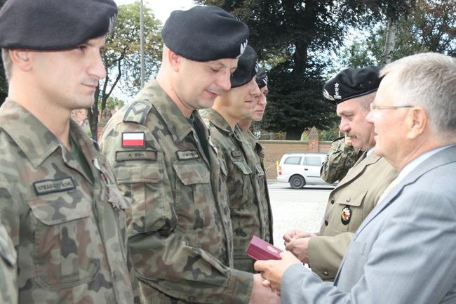 Święto Wojska Polskiego w Lesznie (zdjęcia)