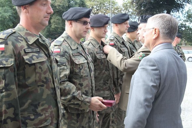 Święto Wojska Polskiego w Lesznie (zdjęcia)