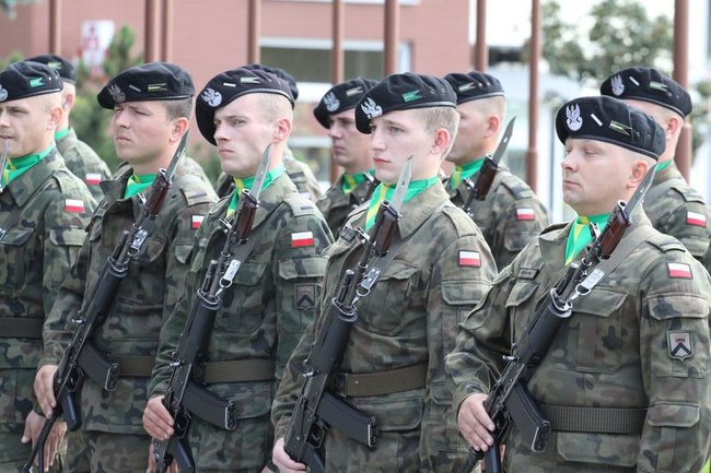 Święto Wojska Polskiego w Lesznie (zdjęcia)