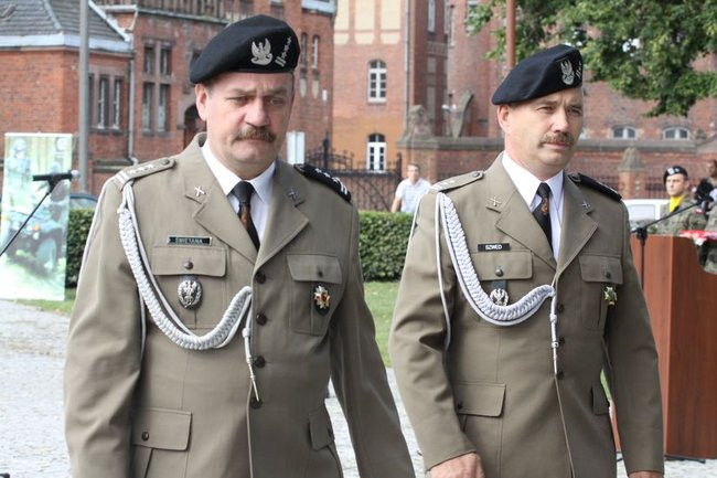 Święto Wojska Polskiego w Lesznie (zdjęcia)