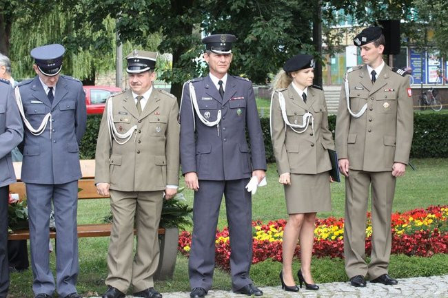 Święto Wojska Polskiego w Lesznie (zdjęcia)