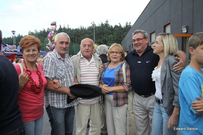 W Zaborowie zbierali na wieżę (zdjęcia)