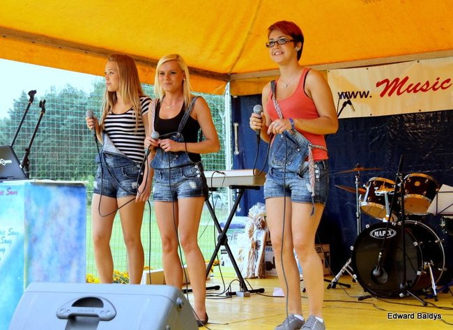 W Zaborowie zbierali na wieżę (zdjęcia)