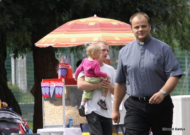 W Zaborowie zbierali na wieżę (zdjęcia)