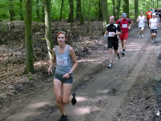 Koleżeńskie bieganie w Karczmie Borowej (zdjęcia)