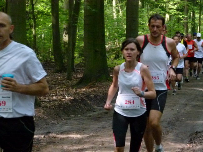 Koleżeńskie bieganie w Karczmie Borowej (zdjęcia)