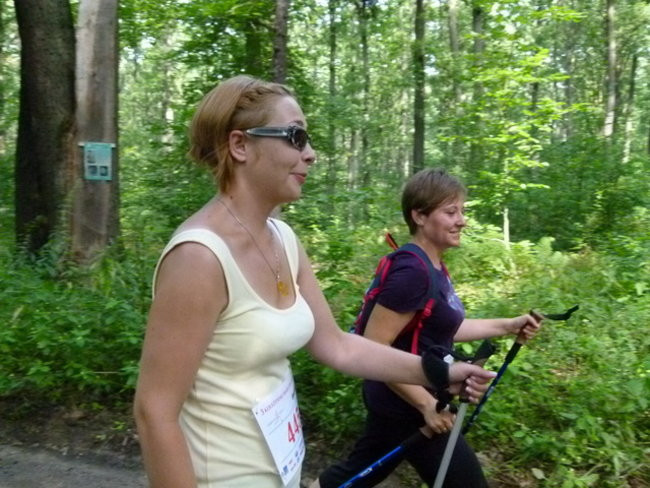 Koleżeńskie bieganie w Karczmie Borowej (zdjęcia)