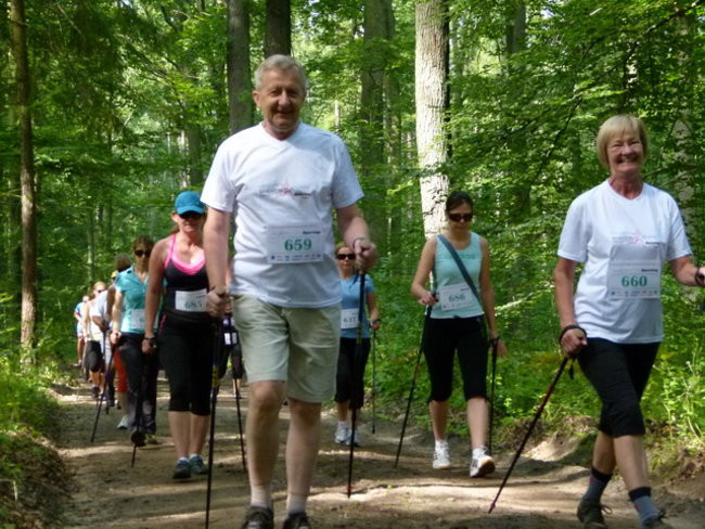 Koleżeńskie bieganie w Karczmie Borowej (zdjęcia)