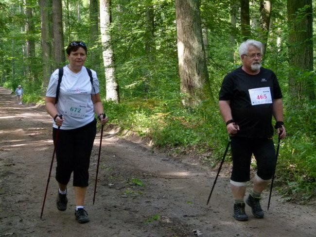 Koleżeńskie bieganie w Karczmie Borowej (zdjęcia)