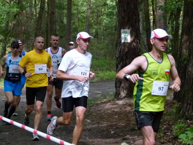 Koleżeńskie bieganie w Karczmie Borowej (zdjęcia)