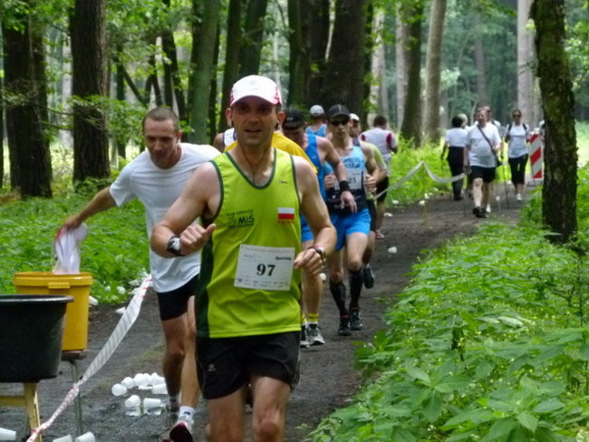 Koleżeńskie bieganie w Karczmie Borowej (zdjęcia)