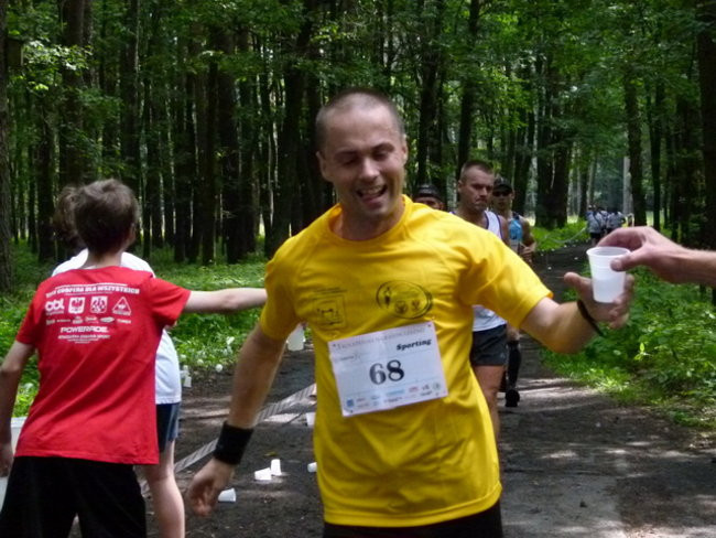 Koleżeńskie bieganie w Karczmie Borowej (zdjęcia)