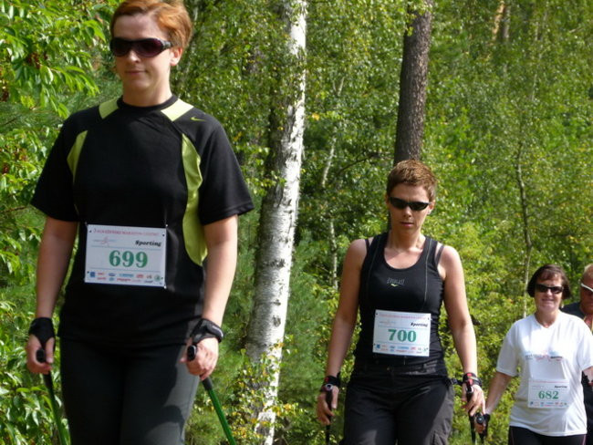 Koleżeńskie bieganie w Karczmie Borowej (zdjęcia)