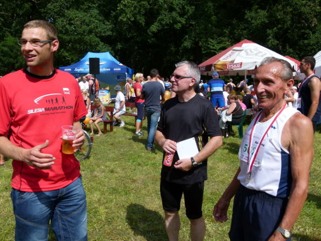 Koleżeńskie bieganie w Karczmie Borowej (zdjęcia)