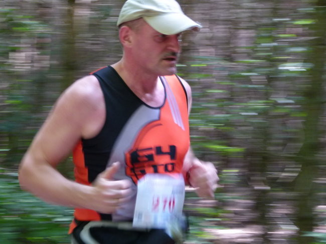 Koleżeńskie bieganie w Karczmie Borowej (zdjęcia)