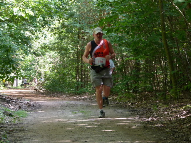 Koleżeńskie bieganie w Karczmie Borowej (zdjęcia)