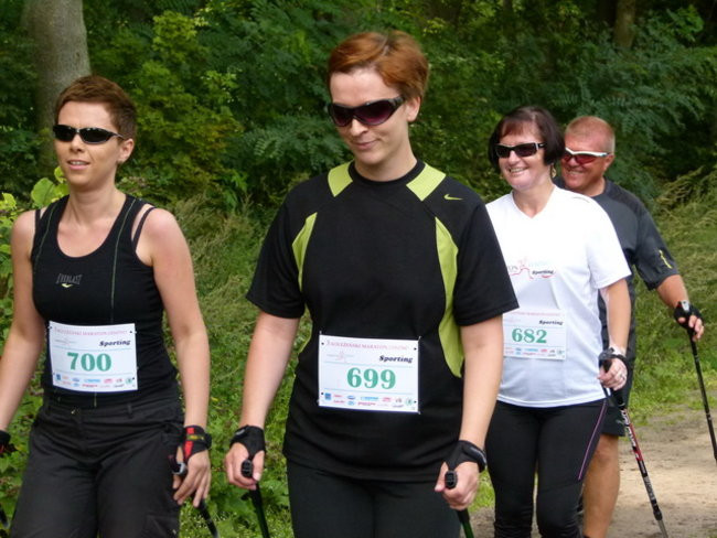 Koleżeńskie bieganie w Karczmie Borowej (zdjęcia)