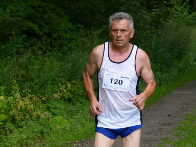 Koleżeńskie bieganie w Karczmie Borowej (zdjęcia)