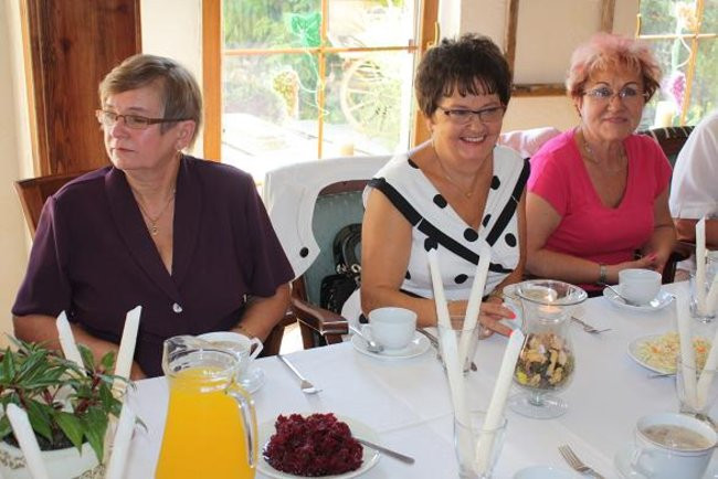 Niektórzy do szkoły idą chętnie (zdjęcia)