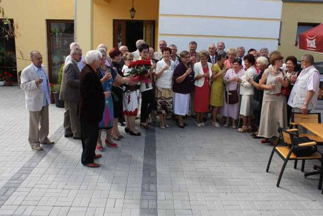 Niektórzy do szkoły idą chętnie (zdjęcia)