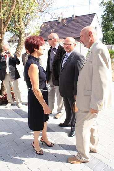 Niektórzy do szkoły idą chętnie (zdjęcia)