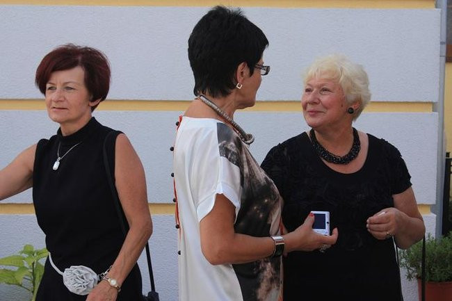 Niektórzy do szkoły idą chętnie (zdjęcia)