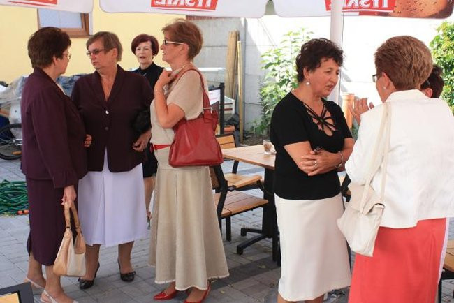 Niektórzy do szkoły idą chętnie (zdjęcia)