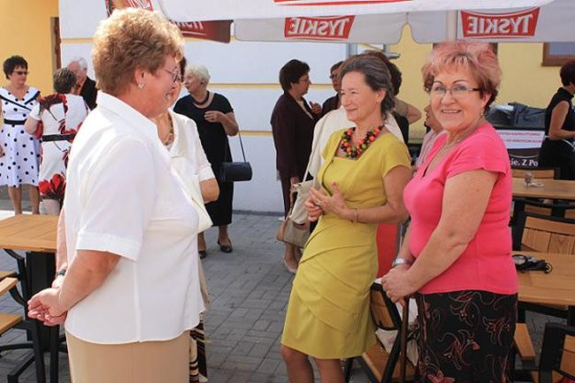 Niektórzy do szkoły idą chętnie (zdjęcia)