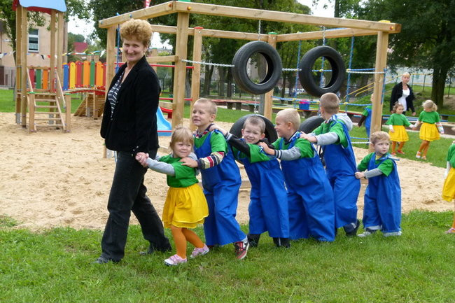 Plac ze zjeżdżalnią (zdjęcia)