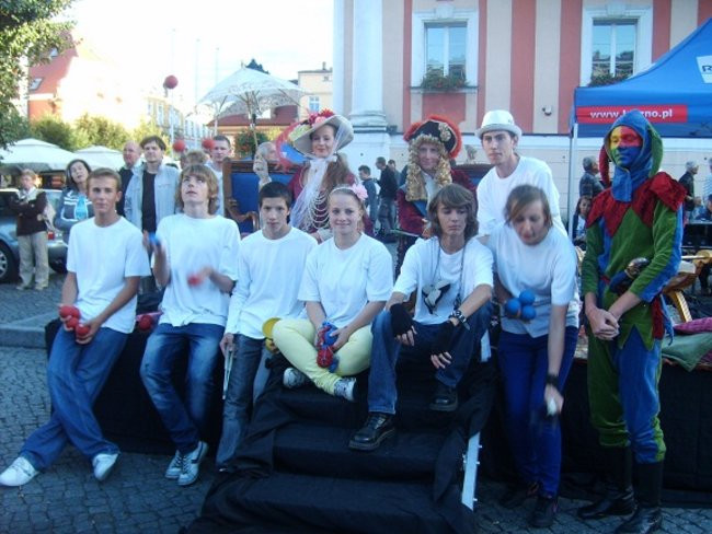 Króla w Lesznie witały tłumy (zdjęcia)