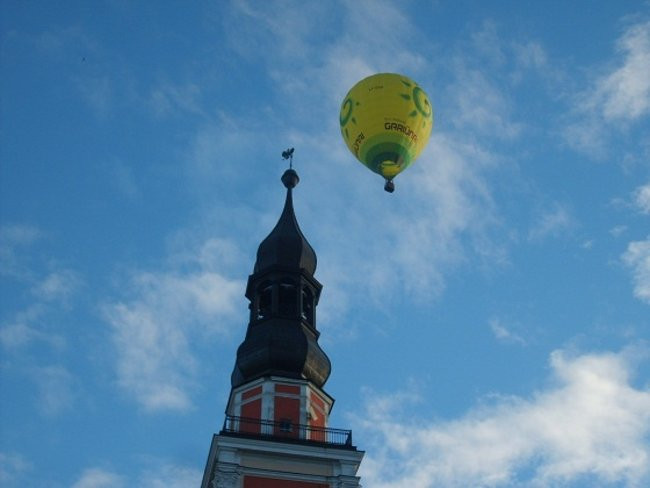 Króla w Lesznie witały tłumy (zdjęcia)