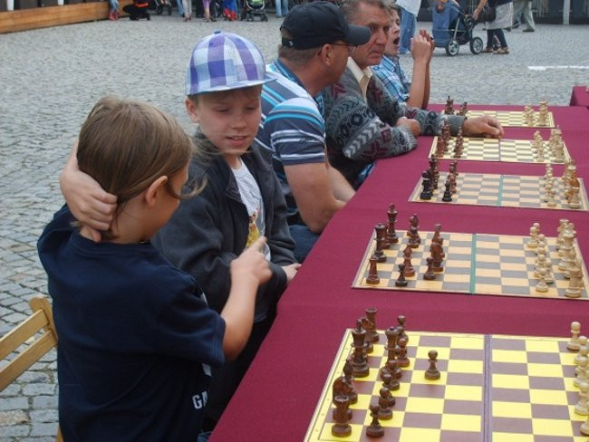 Króla w Lesznie witały tłumy (zdjęcia)