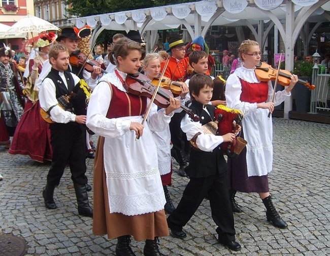 Króla w Lesznie witały tłumy (zdjęcia)