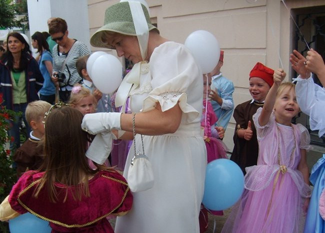 Króla w Lesznie witały tłumy (zdjęcia)