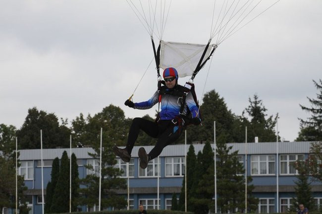 Wojsko rządziło /zdjęcia/