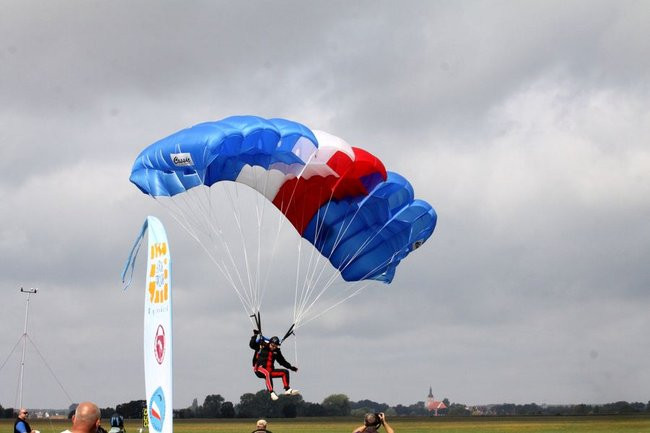 Wojsko rządziło /zdjęcia/