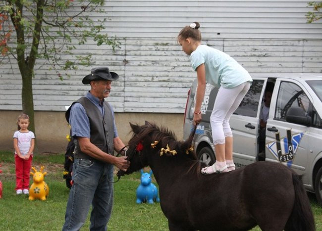 Rodzinny festyn w Dąbczu (zdjęcia)