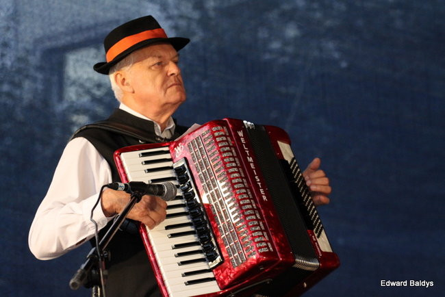 Dni Muzyki i Folkloru na rynku (zdjęcie)