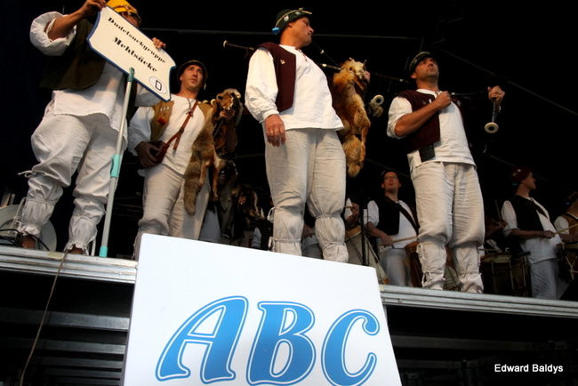 Dni Muzyki i Folkloru na rynku (zdjęcie)