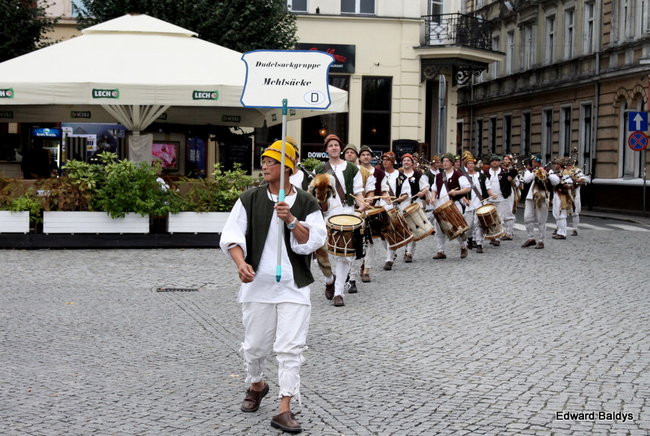 Dni Muzyki i Folkloru na rynku (zdjęcie)